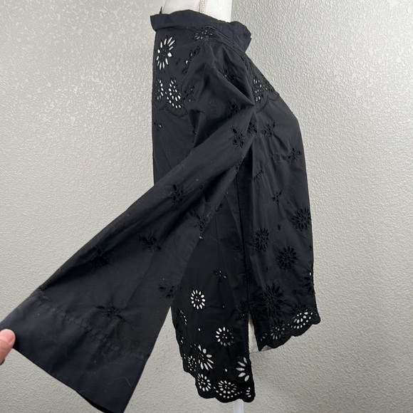 J. Crew Black Eyelet Long Sleeve High Low Top Size 0 - Picture 4 of 8